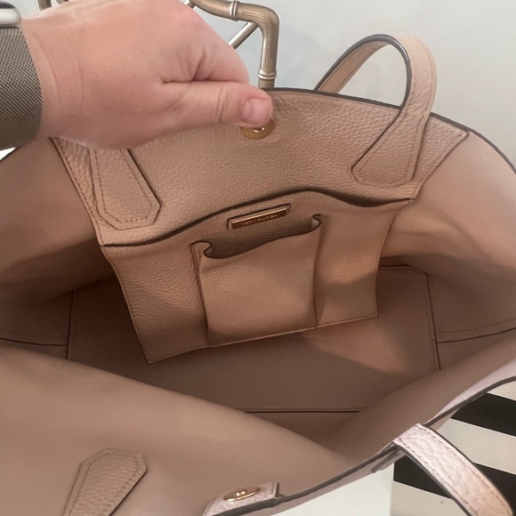 Tory Burch Colorblock Perry Tote - Picture 4 of 4